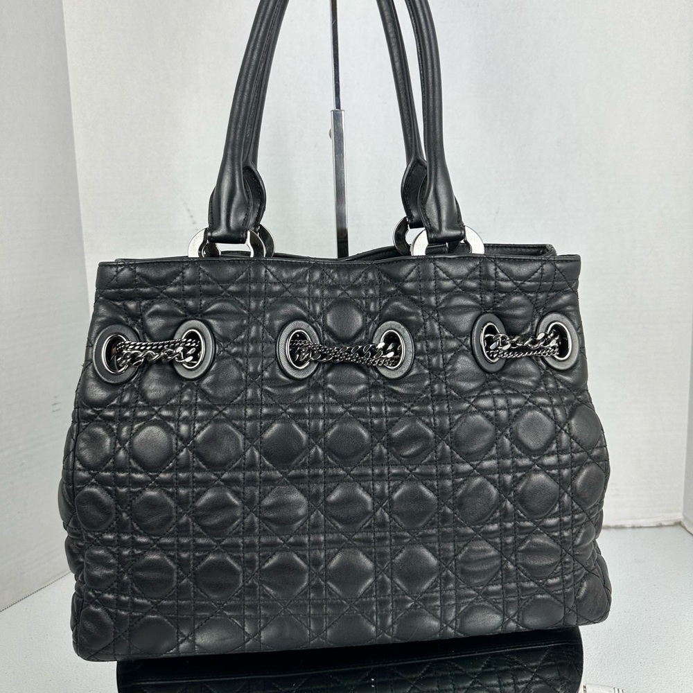 Dior Black Quilted Handbag + Dior wallet - Picture 7 of 16